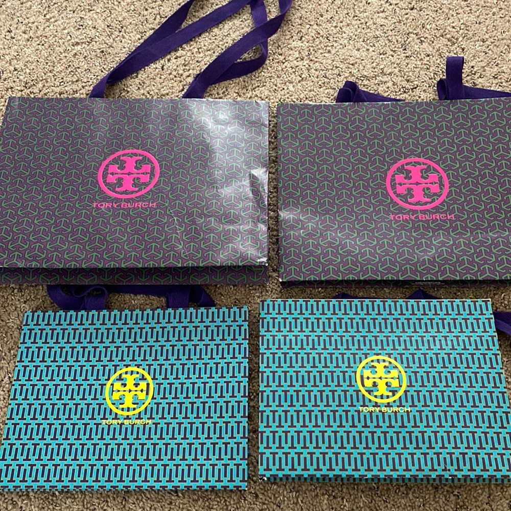 Tory Burch gift bags & gift card box